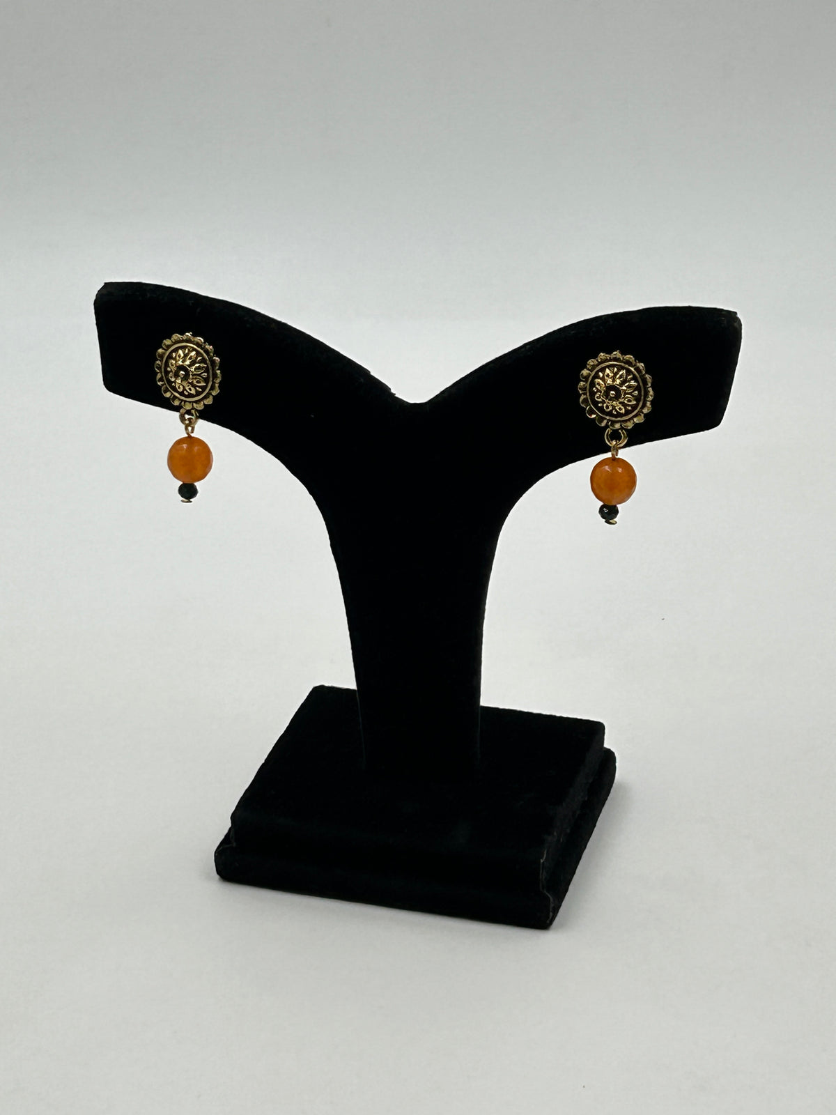 Aaradhya Orange Agate Necklace Set