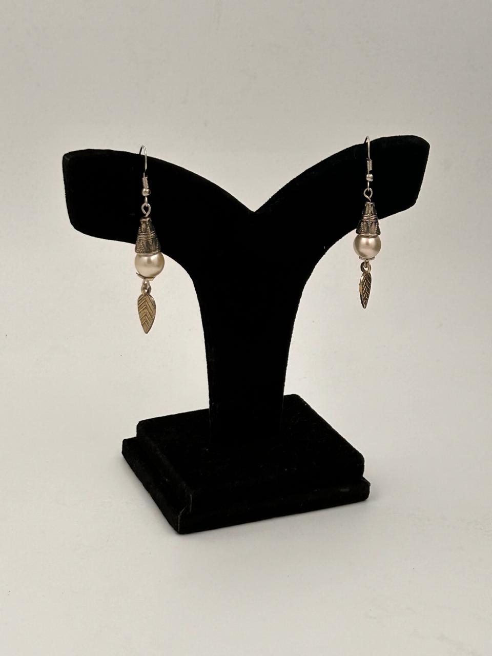 Shaili Pearl Layered Necklace Set