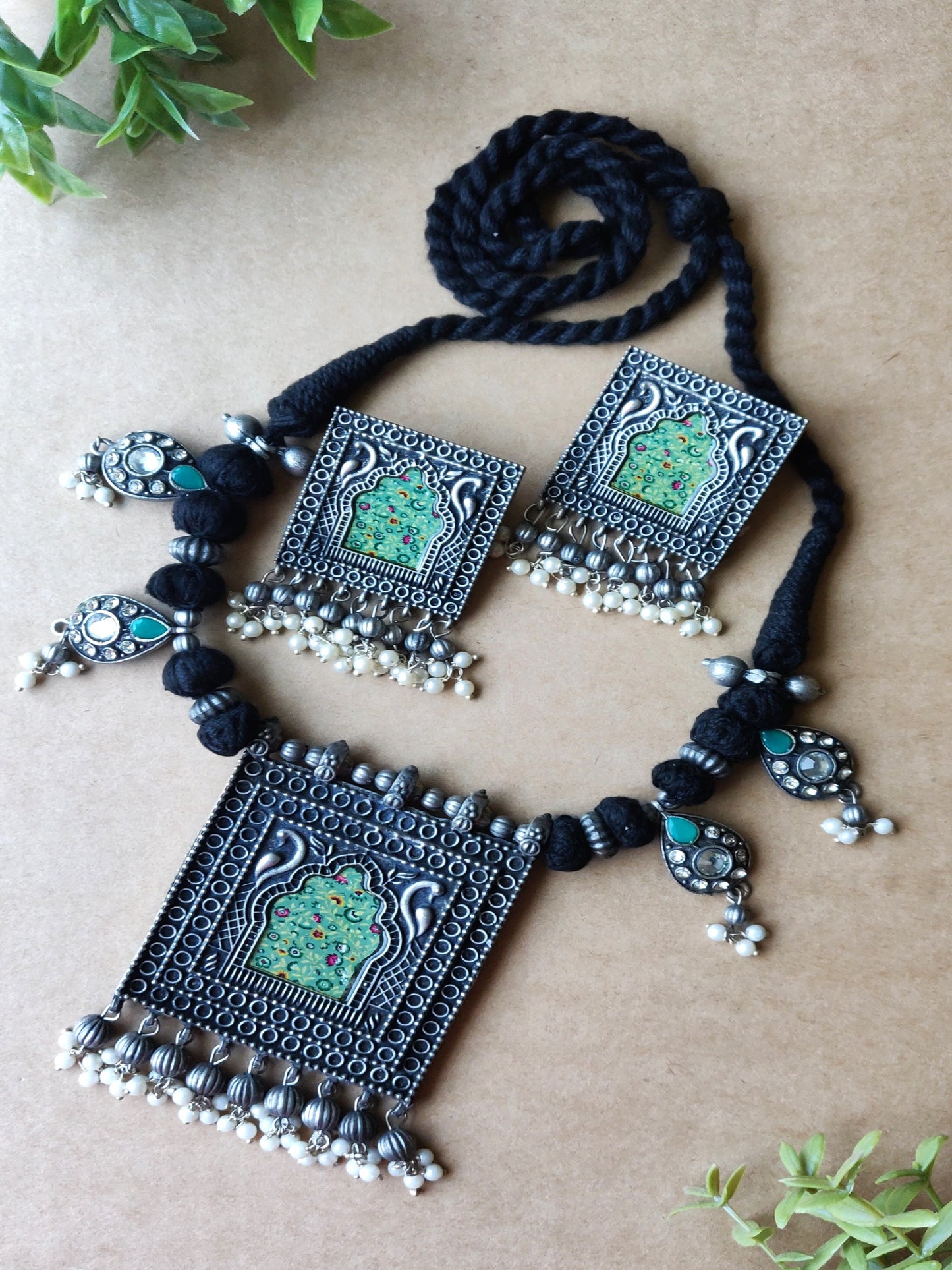 Soha Green Digital Painted Necklace Set