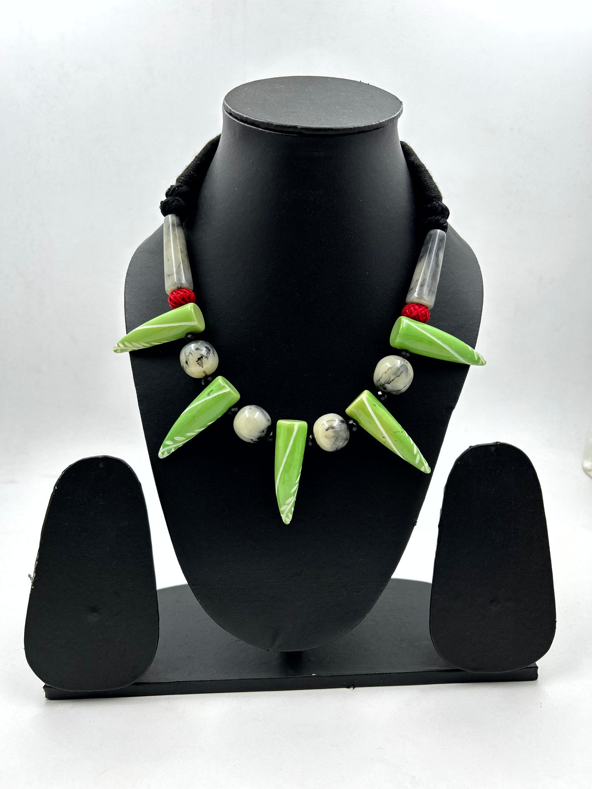 Vayra Green Beaded Necklace