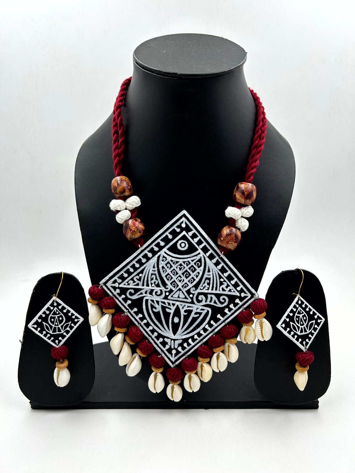 Meenal Black Handpainted Fabric Necklace Set