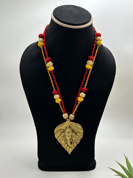 Riddhi Yellow Ganesha  Pendant Necklace