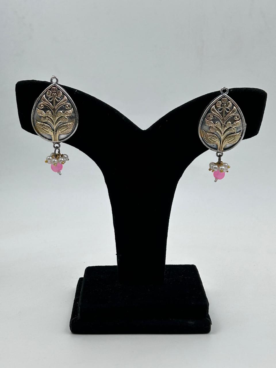 Sara Dual Toned Earrings