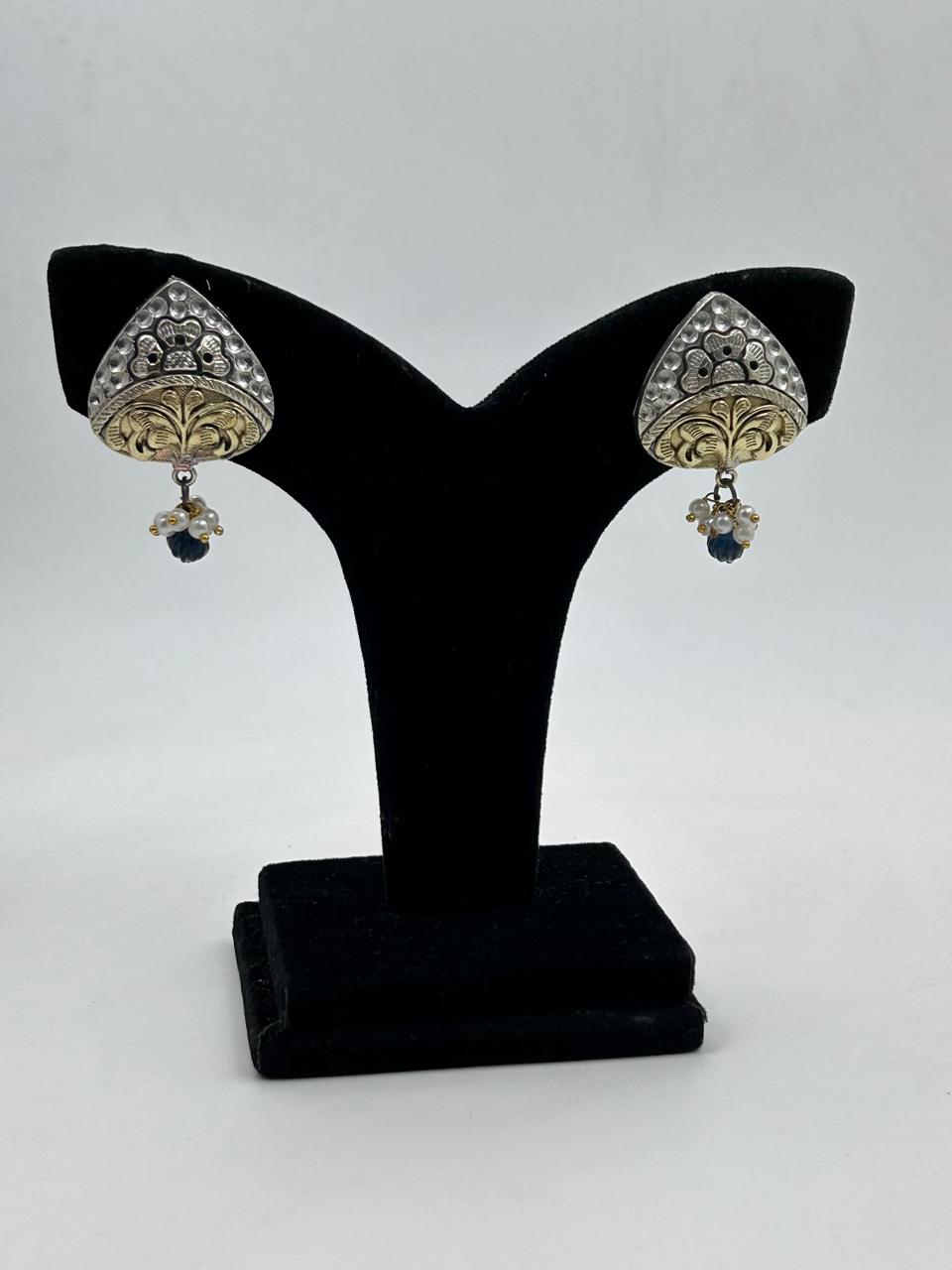 Shaila Dual Toned Earrings