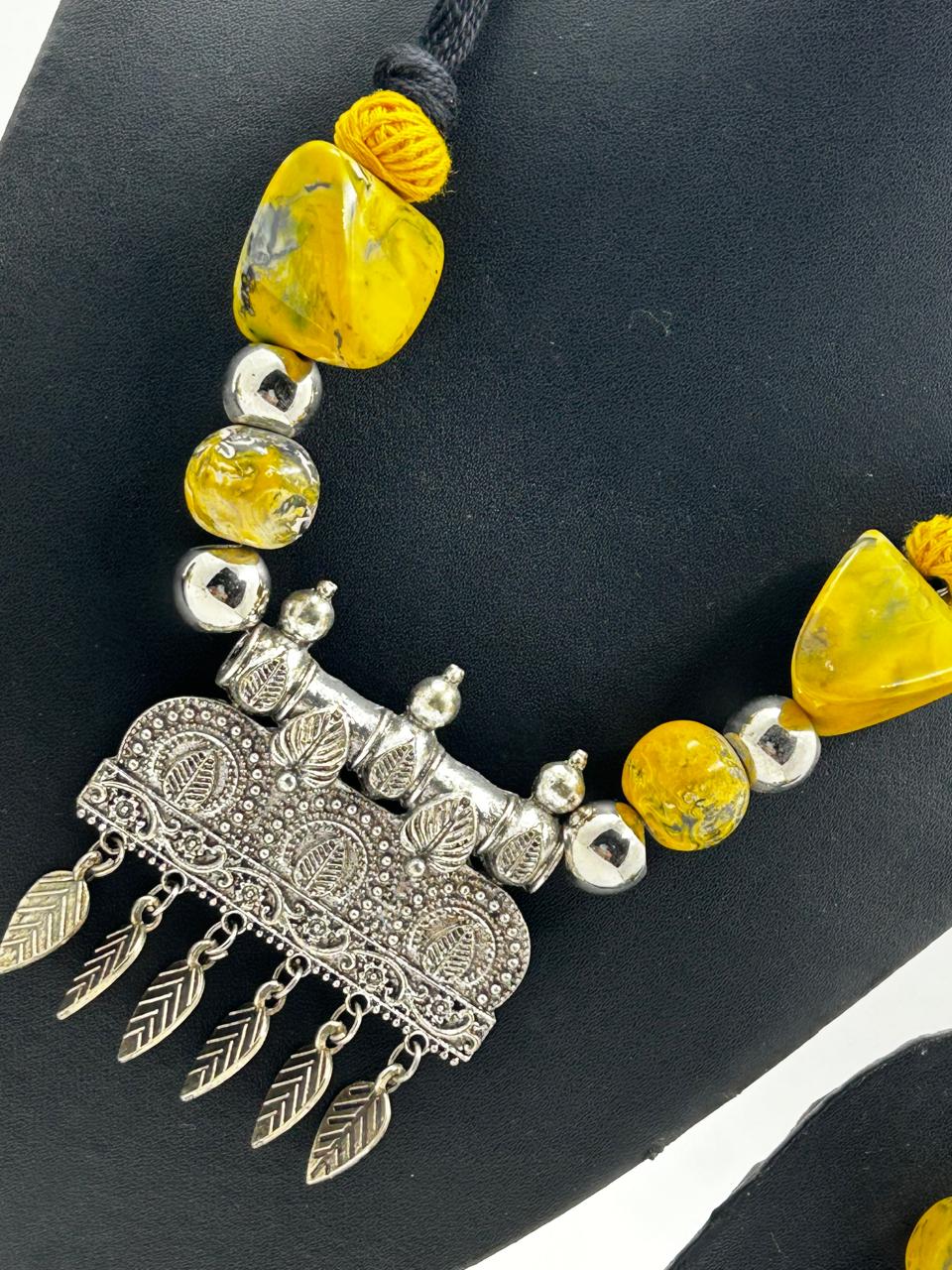 Kanak Yellow Tribal Necklace Set